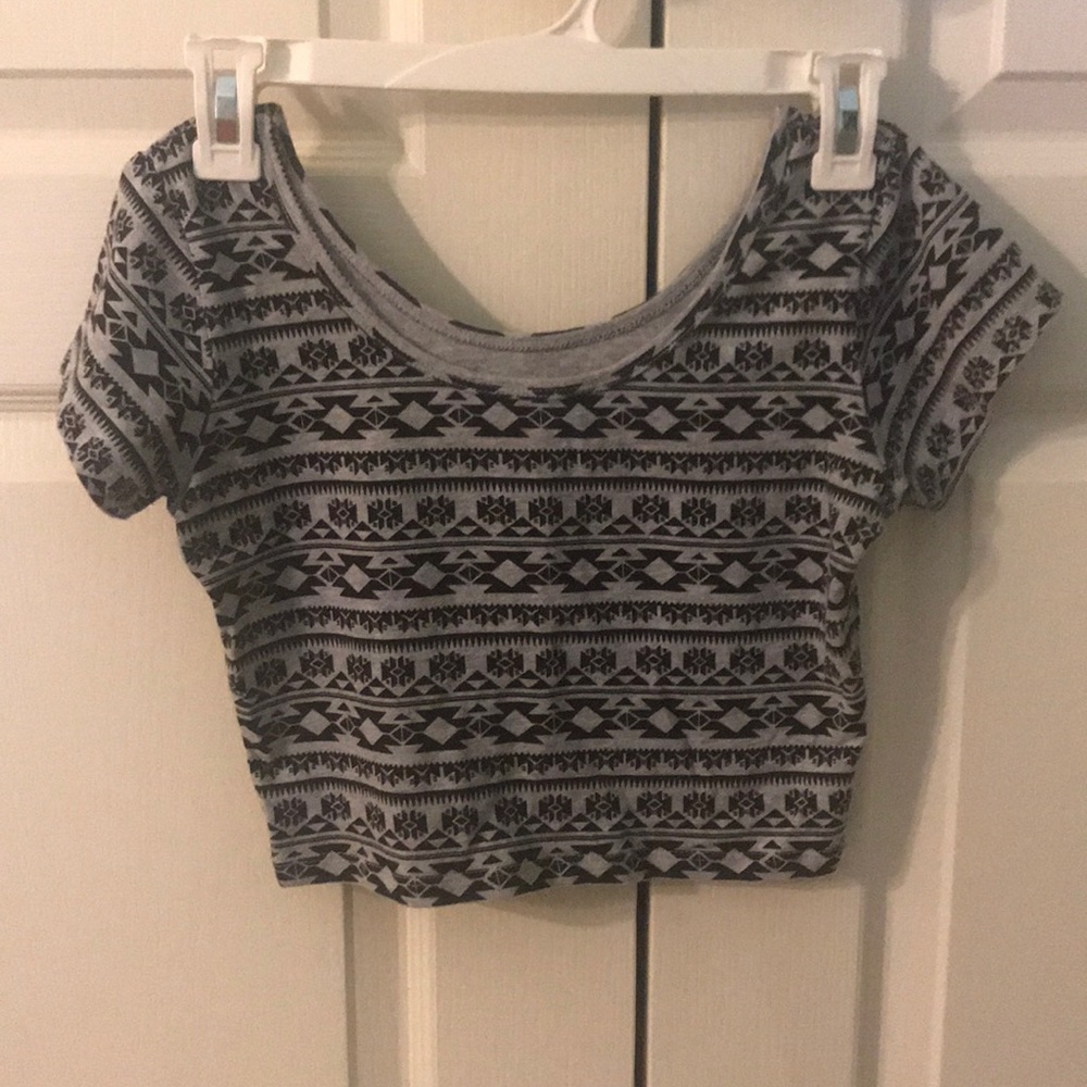 Crop top